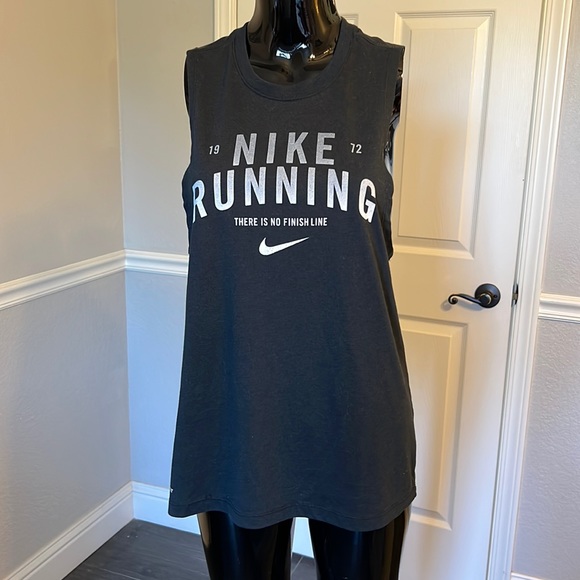 Nike tee dry fit athletic cut size small tank top running - Picture 1 of 4